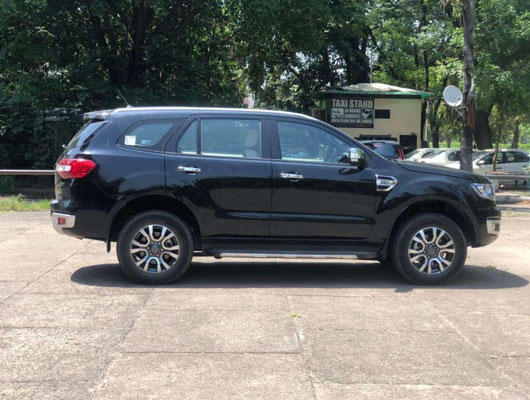Ford Endeavour 3.2L 4*4 AT Dsl