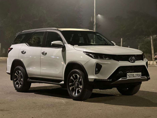 Toyota Fortuner Legender 2.8L 4x4 AT