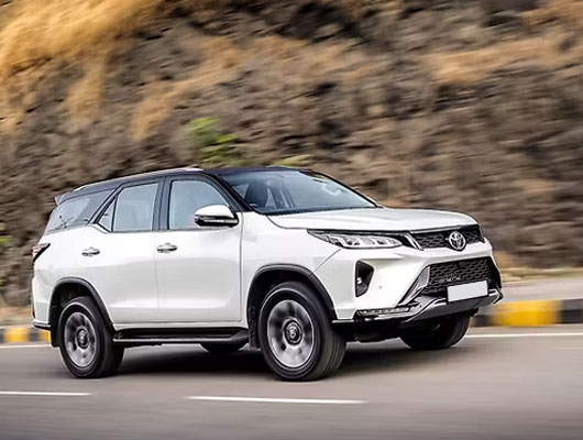 Toyota Fortuner Legender 2.8L 4x4 AT