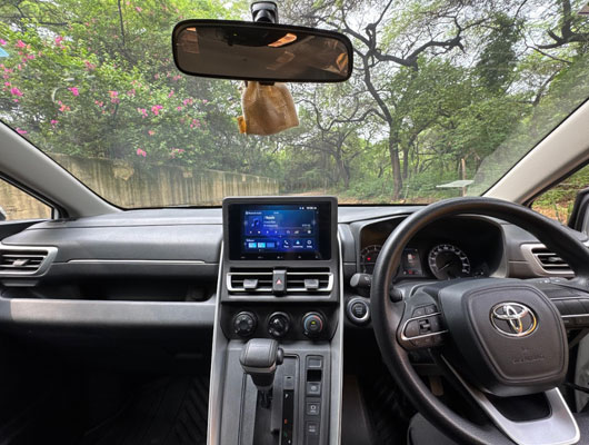 Toyota Innova Hycross GX 8 Seater AT Ptl 2025 Model