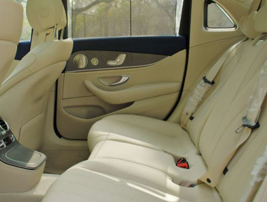 Mercedes Benz E-Class Limousine LWB 220D AT Dsl